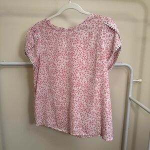 Cream Cap Sleeve Relaxed Blouse with Pink Floral Print